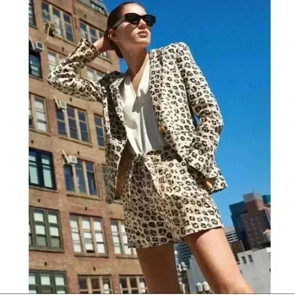 Joie suit  - Picture 3 of 17